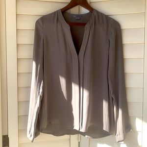 Vince 100% Silk Blouse in Silver. Size XS. Excellent condition.